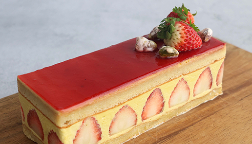 2026年2月のサンクスケーキ「春薫るフレジエ」